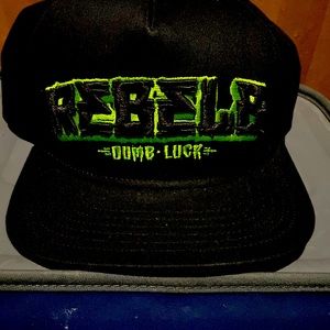 Rebel 8 snap back